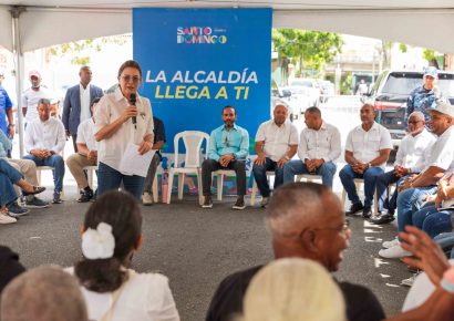 Carolina Mejía acerca la Alcaldía a Villa Francisca