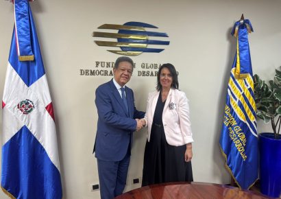 Leonel Fernández recibe a embajadora de Turquía en Funglode