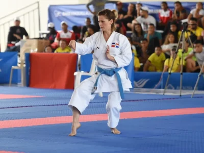 María Dimitrova gana oro en Panamericano de Karate