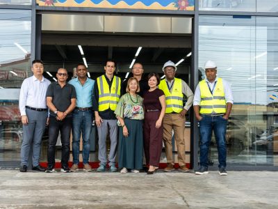 Mivhed reabre tienda Suplax tras reforzamiento estructural
