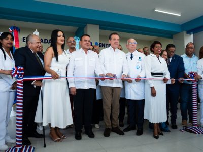Mivhed entrega segunda etapa del remozamiento del Hospital Vinicio Calventi