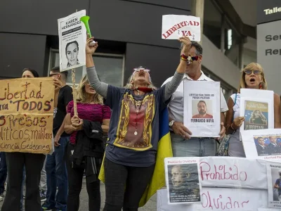 Venezolanos se suman al llamado de María Corina Machado y piden liberación de presos políticos