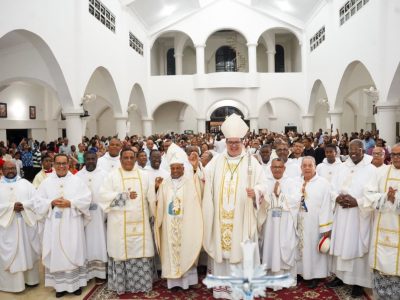 Obispo dominicano en EE. UU. Manuel de Jesús Rodríguez visita la Diócesis Stella Maris en la República Dominicana