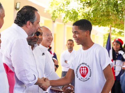 Inefi inaugura polideportivo techado en San Juan de la Maguana