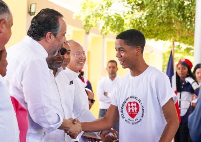 Inefi inaugura polideportivo techado en San Juan de la Maguana