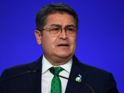 Juan Orlando Hernández niega acuerdos con Trump por indulto