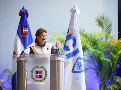 Raquel Peña resalta liderazgo equilibrado y experiencia en gestión frente a desafíos globales