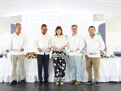 Raquel Peña inaugura complejo de innovación avícola