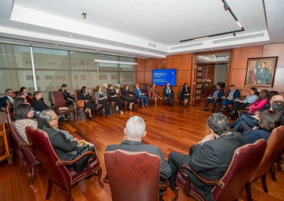 Poder Judicial anuncia aumento de 30 % para jueces y hasta 50 % para personal administrativo