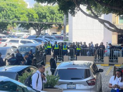 Refuerzan la seguridad en el Palacio de Justicia previo a audiencia contra los hermanos Espaillat