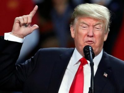 Trump advierte que Irán “ya no se burlará” de Estados Unidos y critica décadas de política diplomática
