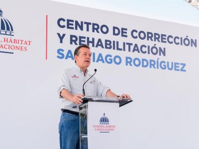 Ito Bisonó inicia construcción de CCR en Santiago Rodríguez