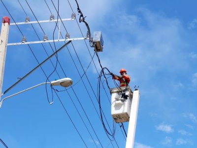 Edenorte realiza masiva jornada de mejora del alumbrado público en el Cibao durante 2026