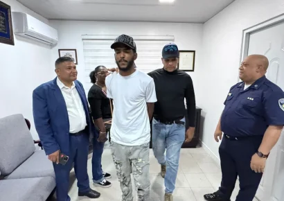 Tras operativo policial en Santiago se entrega joven buscado por tentativa de homicidio en 2025