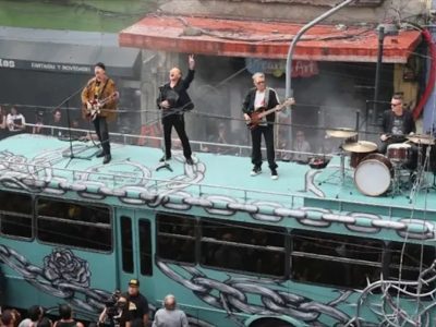 La banda U2 graba video musical en el centro de Ciudad de México