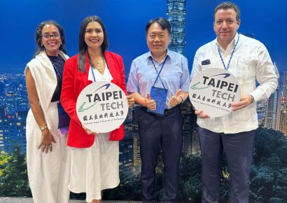 RD inaugura stand oficial en Nafsa 2026