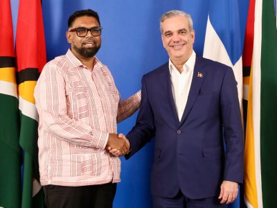 Abinader viaja a Guyana para firmar acuerdos bilaterales