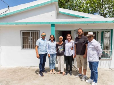 Carolina Mejía fortalece estructura política en Bonao