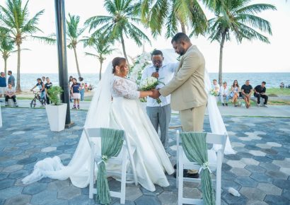 Amor frente al mar: espacios recuperados por Carolina en el malecón se afianzan como escenarios de bodas