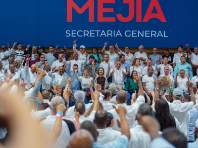 Carolina Mejía muestra fuerza política en el Este rumbo a la nominación presidencial