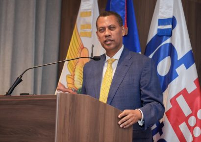 Indotel y Ministerio de Defensa coordinan acciones para fortalecer la vigilancia tecnológica y el uso eficiente del espectro
