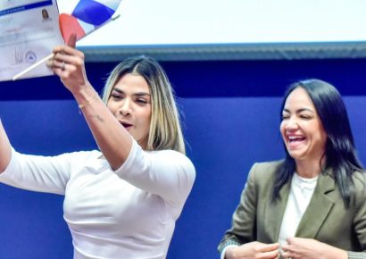 Ministra de Interior y Policía juramenta a 149 de extranjeros que asumen nacionalidad dominicana