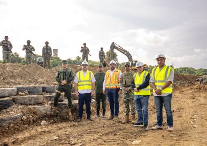 Ministro Paíno Henríquez supervisa avances en la recuperación ambiental de la cuenca del río Haina