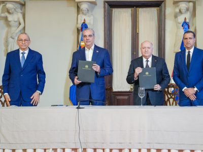 Presidente Abinader fortalece la institucionalidad con acuerdo entre Finjus y la Consultoría Jurídica del Poder Ejecutivo
