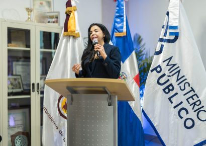 Procuradora general aboga por fortalecer la convivencia desde la familia y la escuela para combatir la violencia