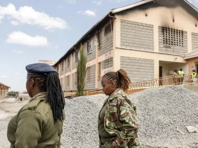 Tragedia en Kenia: incendio en internado deja al menos 16 estudiantes fallecidas y decenas de heridas