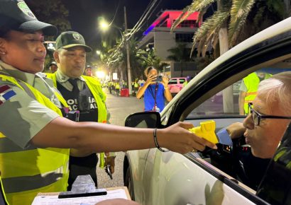 DIGESETT detecta 54 conductores ebrios y detiene a 11 personas en operativos de alcoholemia