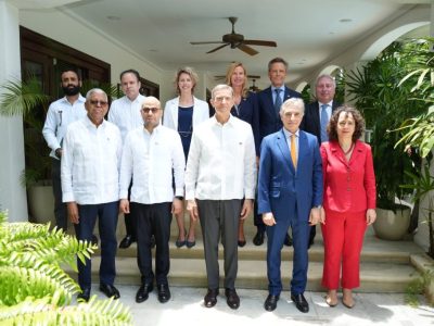Canciller Álvarez se reúne con embajadores de la UE en RD