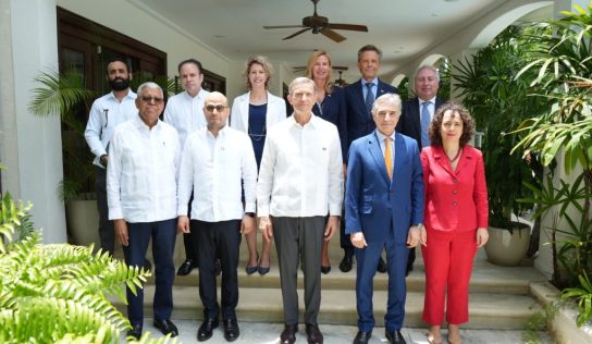 Canciller Álvarez se reúne con embajadores de la UE en RD