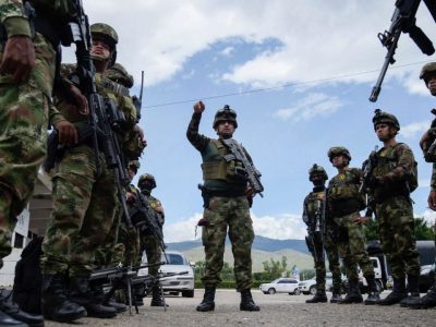 Ejército colombiano abate a seis del EMC en Cauca