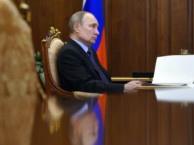 Putin aprueba ley que permite desplegar tropas rusas en el extranjero para “proteger” a sus ciudadanos