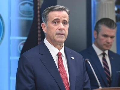 Director de la CIA se reúne con autoridades cubanas en La Habana