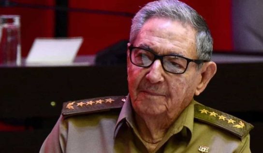 EE. UU. evalúa acusar a Raúl Castro por derribo de aviones en 1996