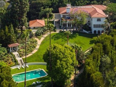 Angelina Jolie vende histórica mansión en Los Ángeles
