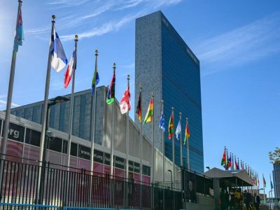 La ONU destina 529 millones de dólares para atender a afganos retornados desde Irán y Pakistán