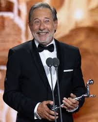 Guillermo Francella recibe el Platino de Honor 2026