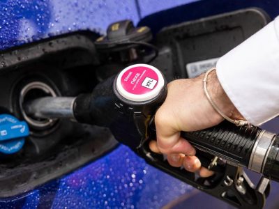 Gobierno frena alza de combustibles y asume RD$1,657 millones ante escalada histórica del petróleo