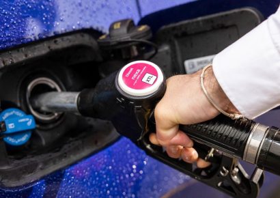 Gobierno frena alza de combustibles y asume RD$1,657 millones ante escalada histórica del petróleo