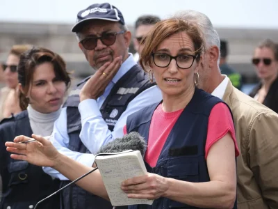 España y la OMS repatrían a 94 pasajeros de 19 nacionalidades tras brote de hantavirus en crucero Hondius