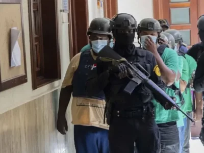 Defensas califican de arbitraria prisión preventiva en caso Banco BHD