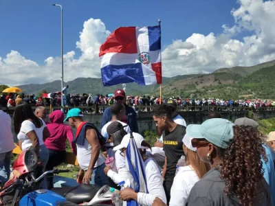 San Juan se levanta contra la minería y termina en choques con la Policía