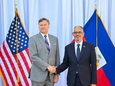 Landau se reúne con primer ministro haitiano en Puerto Príncipe