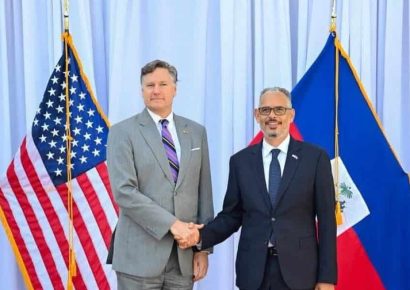 Landau se reúne con primer ministro haitiano en Puerto Príncipe