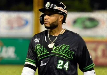Robinson Canó aclara su contrato con Estrellas Orientales