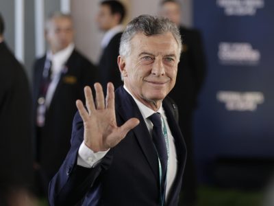 Macri se perfila para competir con Milei en 2027