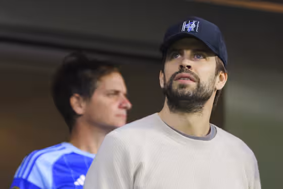 Gerard Piqué, inhabilitado por dos meses tras amenazas a árbitros